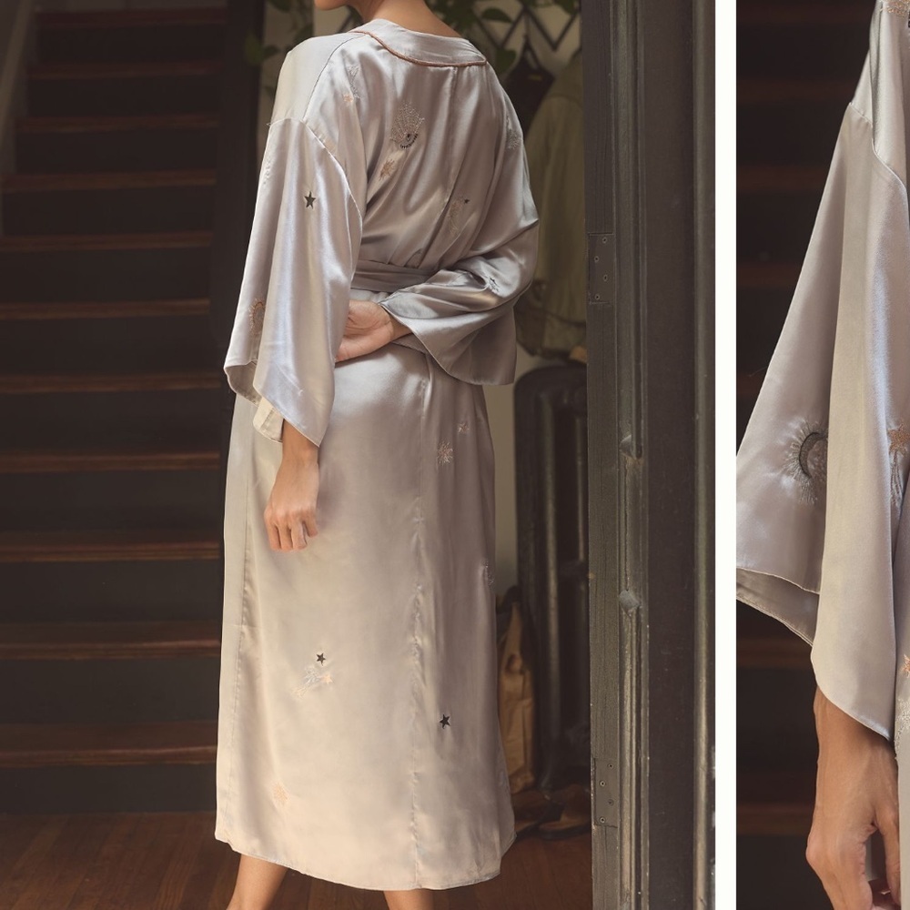 By Anthropologie Celestial Embroidered Robe Silver - Picture 2 of 11